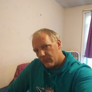 Meet your Posher, Kenneth